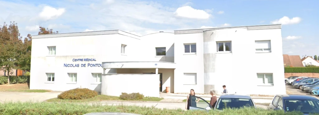 Centre Médical N. de Pontoux 8 allées Saint Jean des Vignes 71100 CHALON sur SAONE